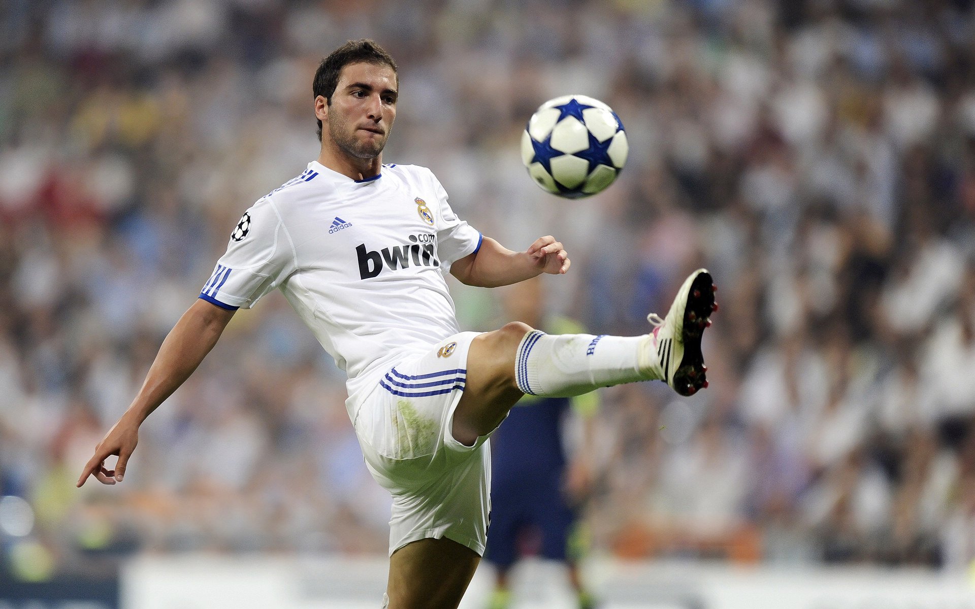 绝境逢生，拉齐奥抢七鏖战，那不勒斯的王朝黄昏