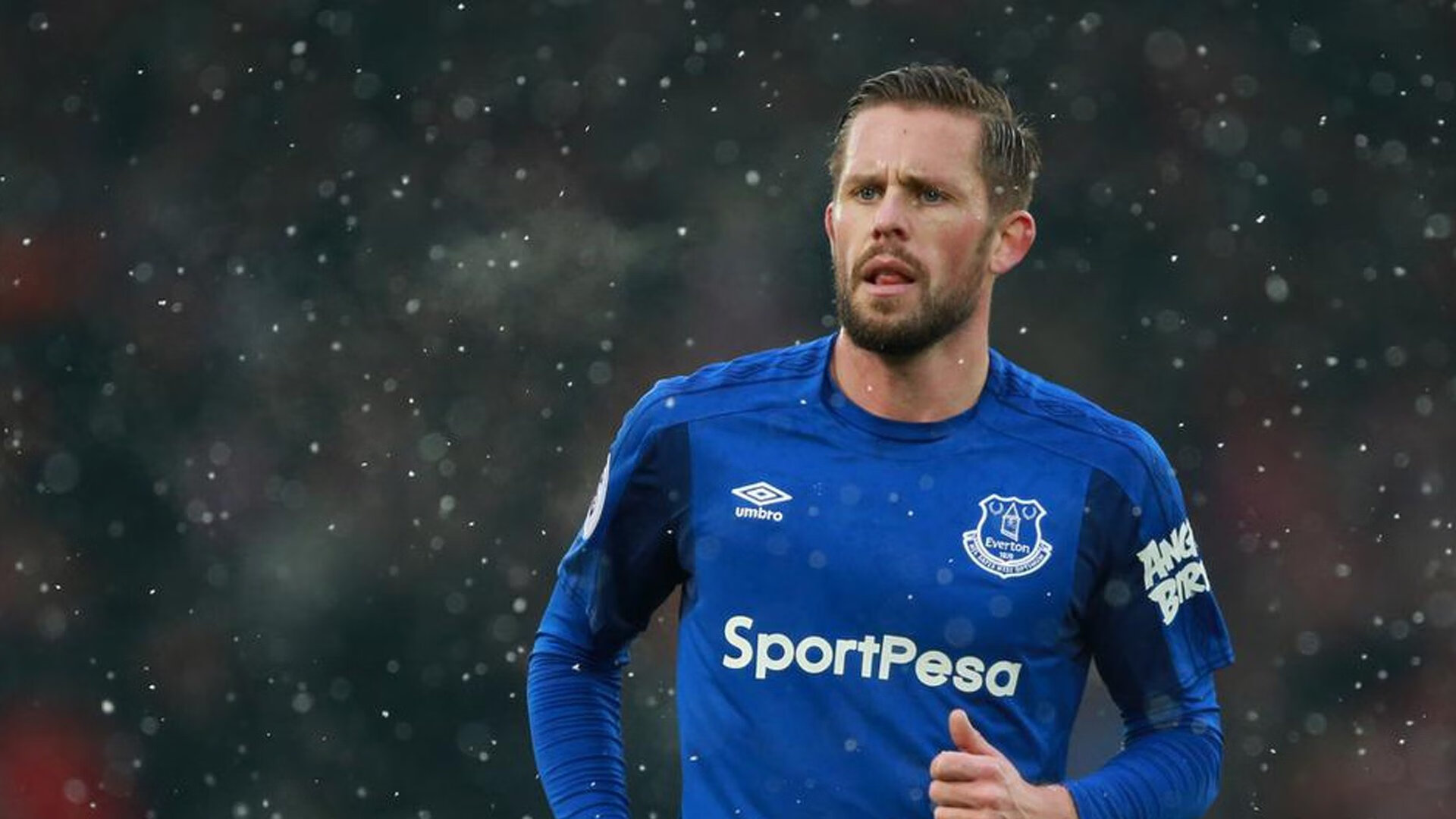 世界杯2026-阿劳霍，当大场面先生降临曼城与利物浦的史诗战场